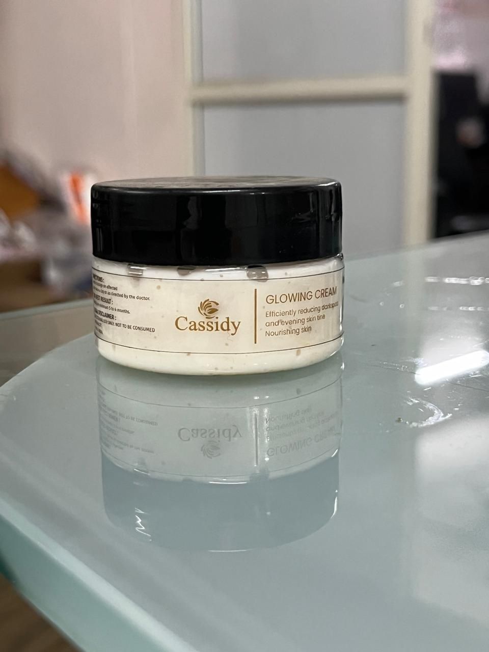 CASSIDY Glowing Cream, 50gm